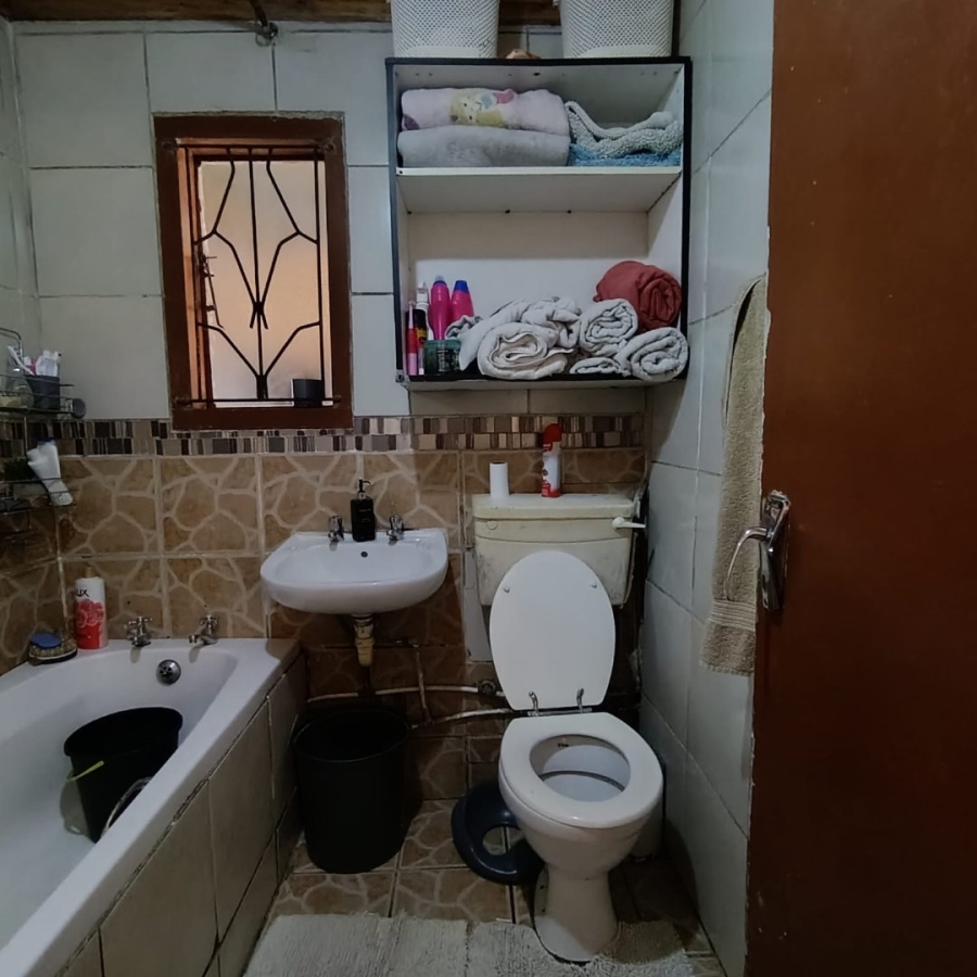 2 Bedroom Property for Sale in Delft Western Cape